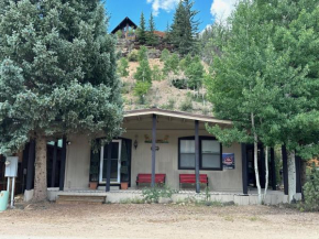 Long Shot Cabin